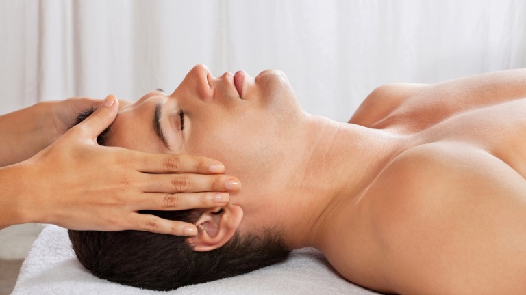 Massage crânien homme (MD4)